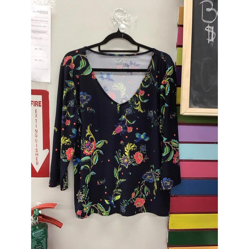 Attitudes Renee women’s vneck blouse size large navy floral new HSN